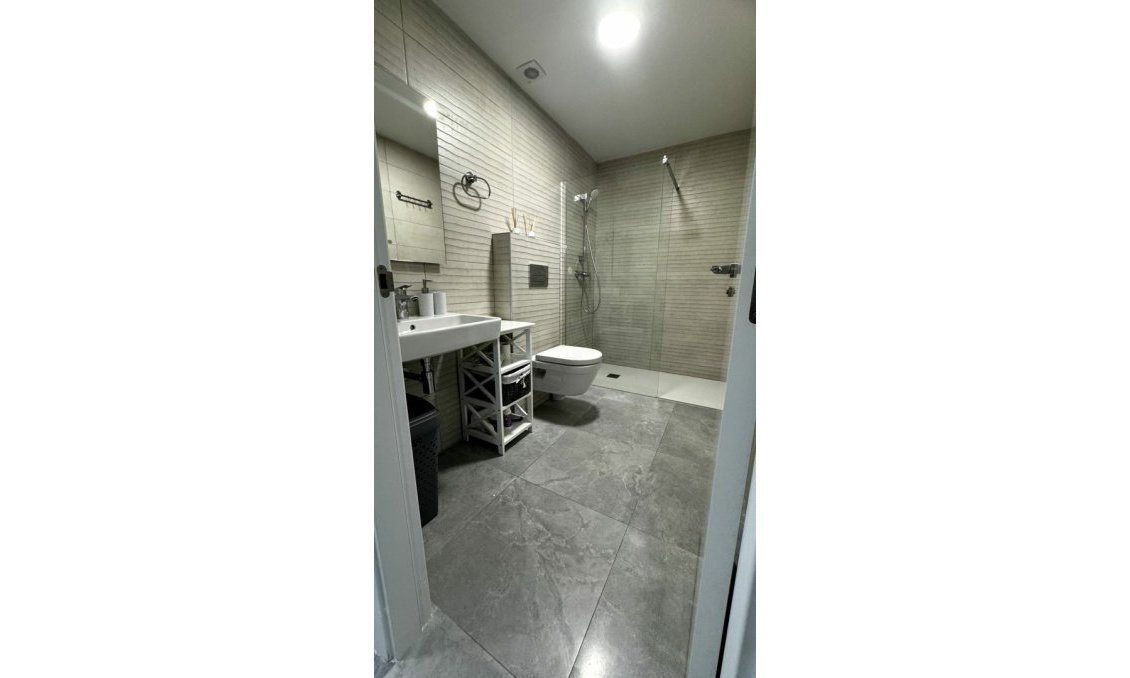 Revânzare - Town House -
Benidorm - Costa Blanca