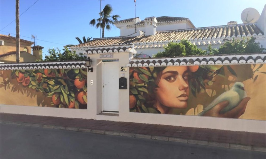 Wiederverkauf - Town House -
Torrevieja - Costa Blanca