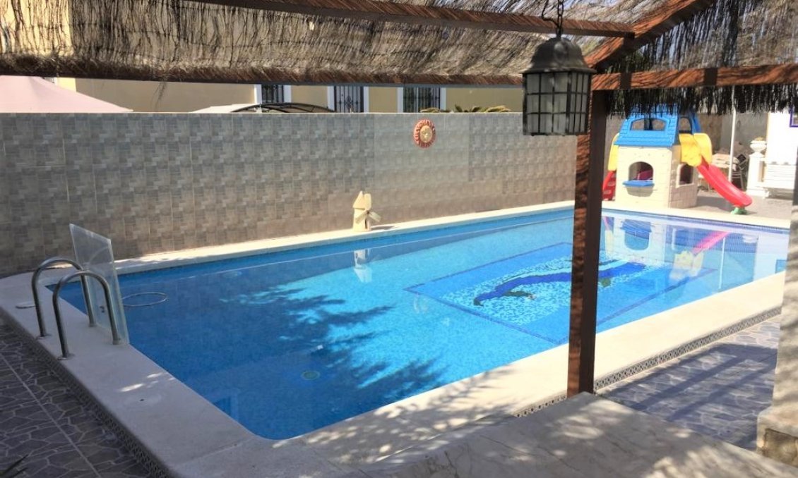 Wiederverkauf - Town House -
Torrevieja - Costa Blanca