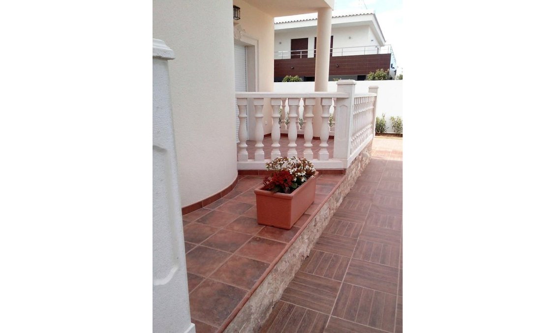 Resale - Town House -
Cabo Roig - Costa Blanca