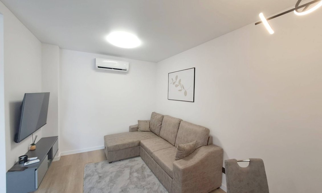 Wiederverkauf - Town House -
Torrevieja - Costa Blanca