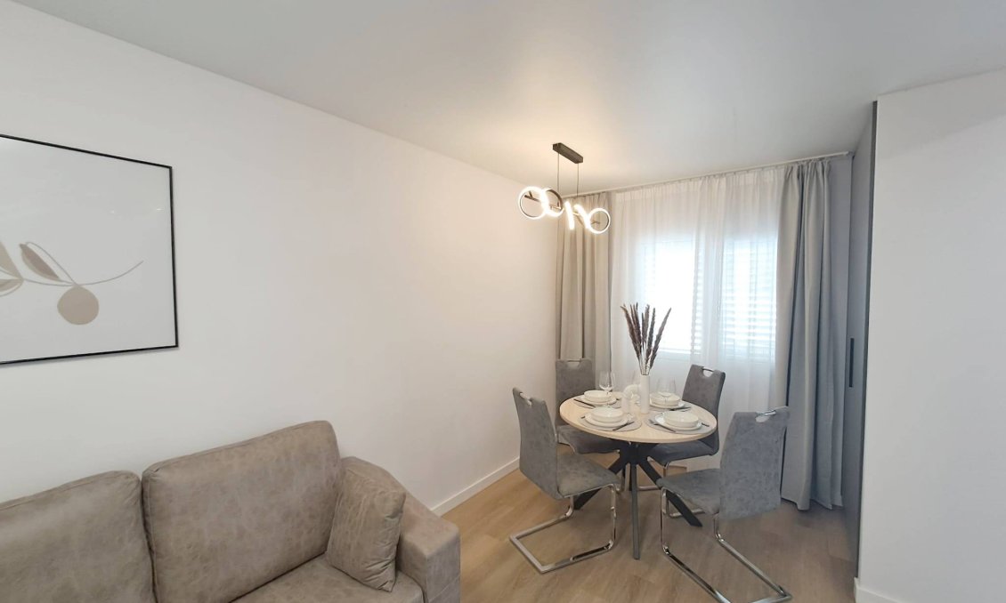 Wiederverkauf - Town House -
Torrevieja - Costa Blanca