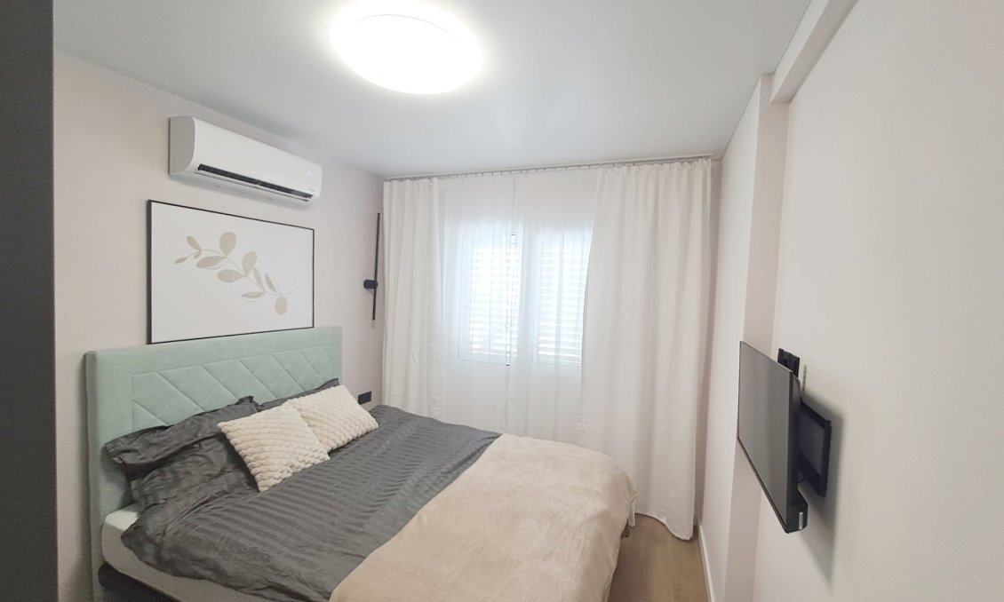 Wiederverkauf - Town House -
Torrevieja - Costa Blanca