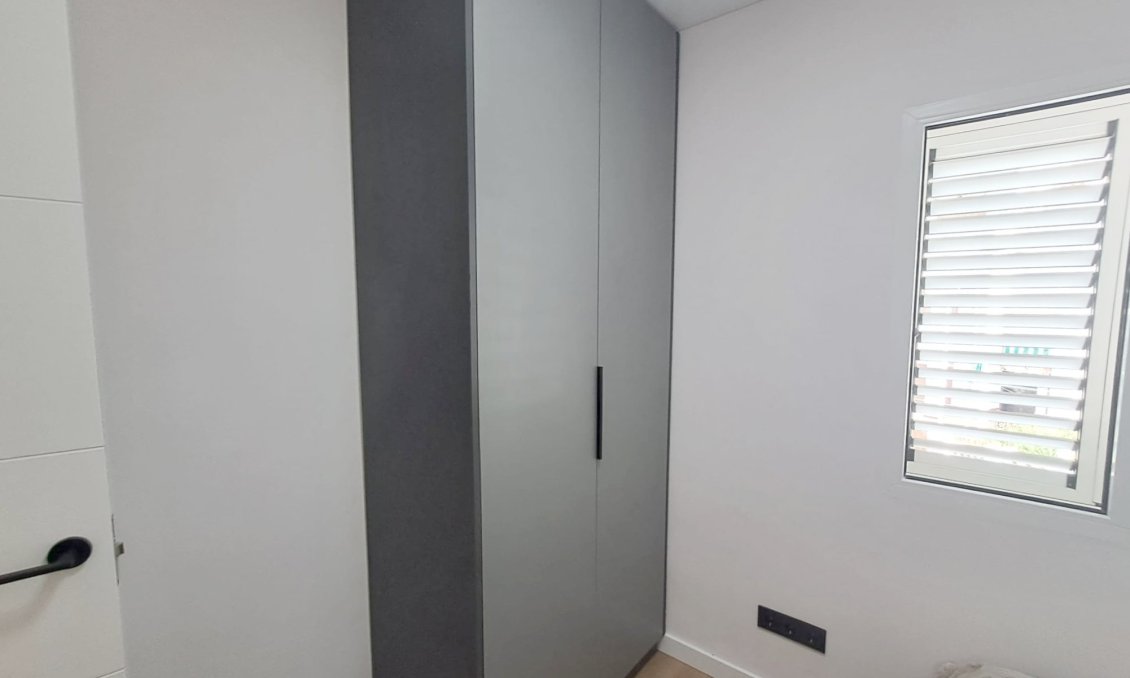 Wiederverkauf - Town House -
Torrevieja - Costa Blanca