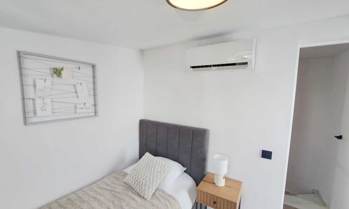 Wiederverkauf - Town House -
Torrevieja - Costa Blanca