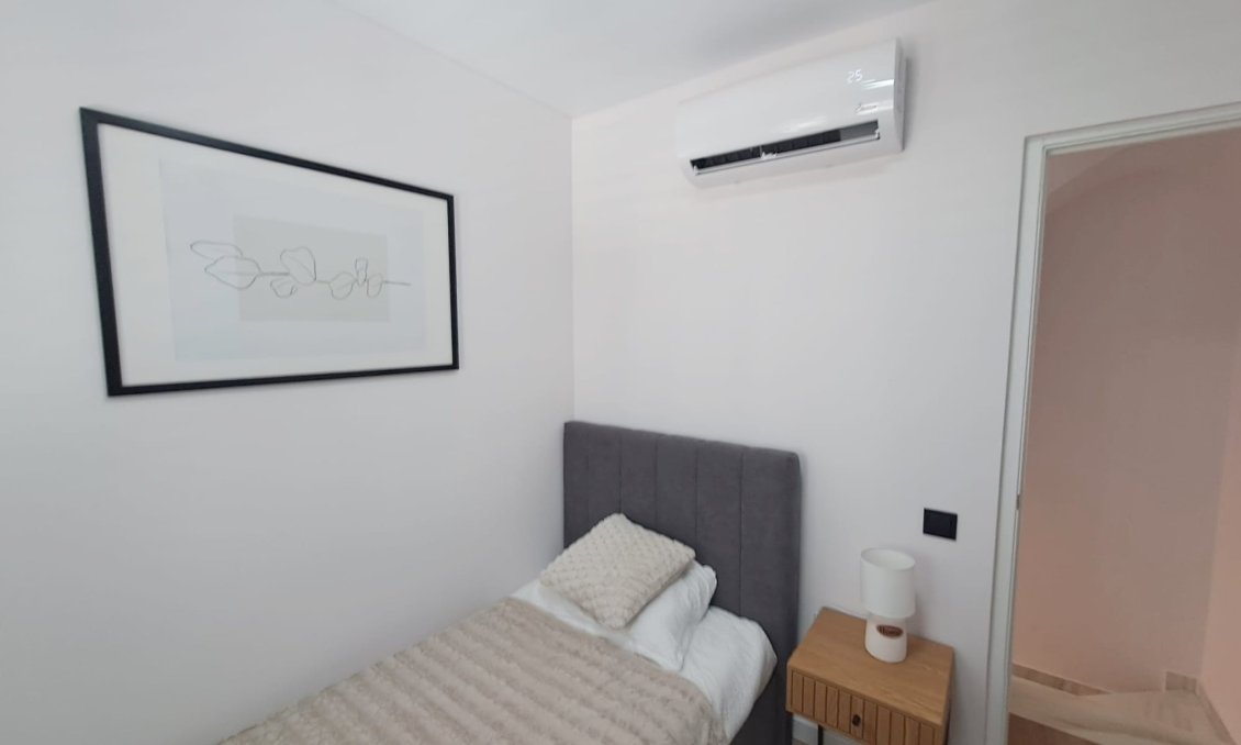 Wiederverkauf - Town House -
Torrevieja - Costa Blanca