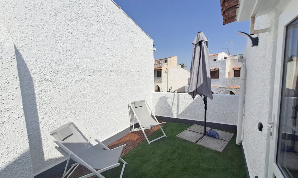 Wiederverkauf - Town House -
Torrevieja - Costa Blanca