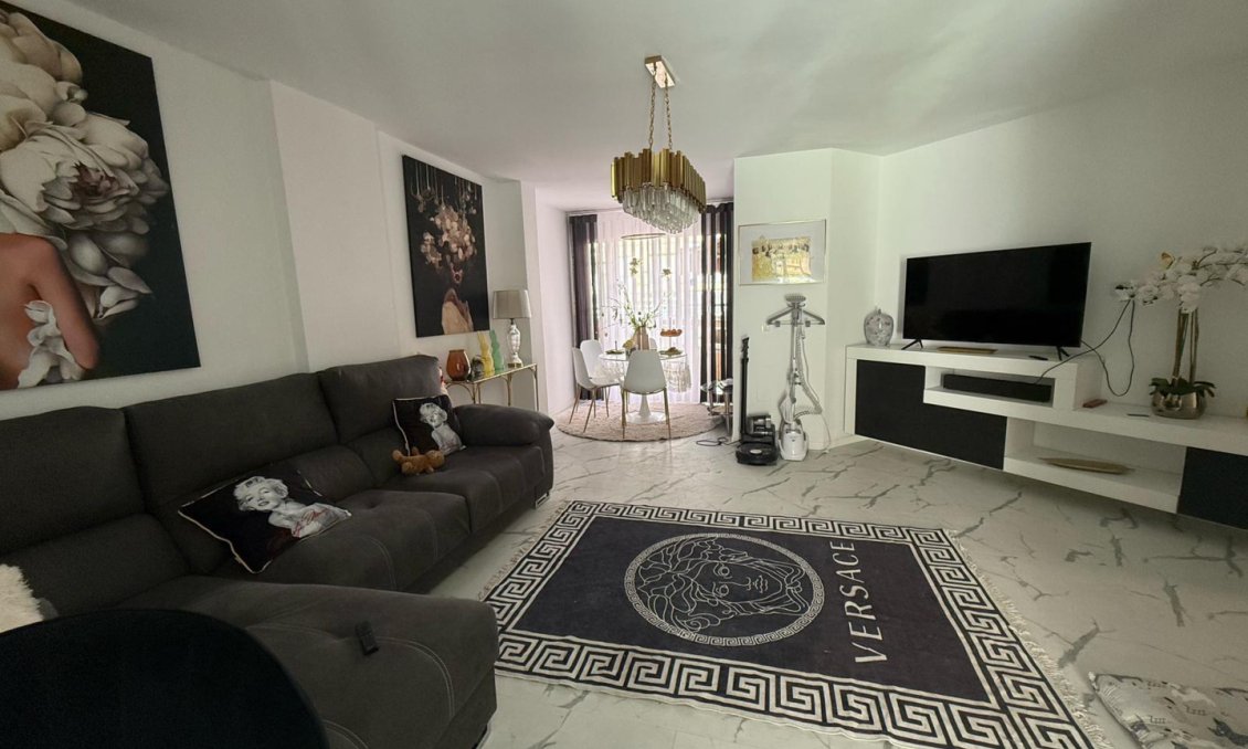 Használt Ingatlanok - Apartman -
Torrevieja - Costa Blanca