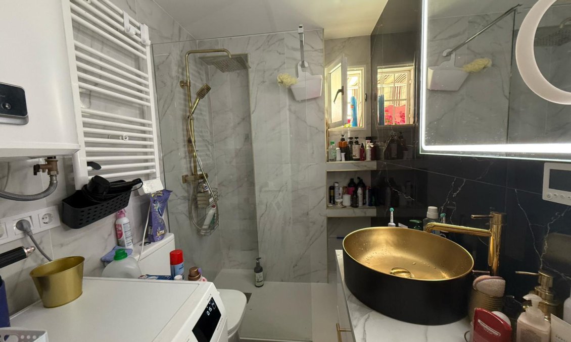 Használt Ingatlanok - Apartman -
Torrevieja - Costa Blanca