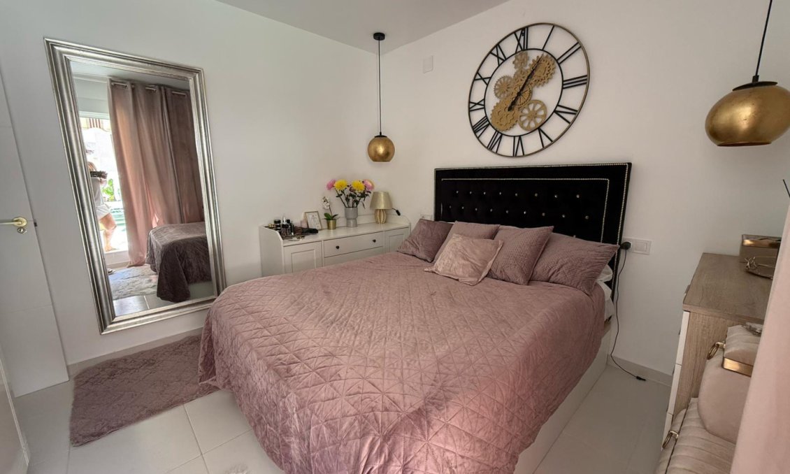 Használt Ingatlanok - Apartman -
Torrevieja - Costa Blanca