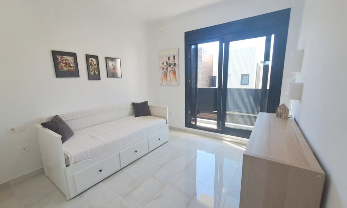 Resale - Town House -
Orihuela Costa - Costa Blanca