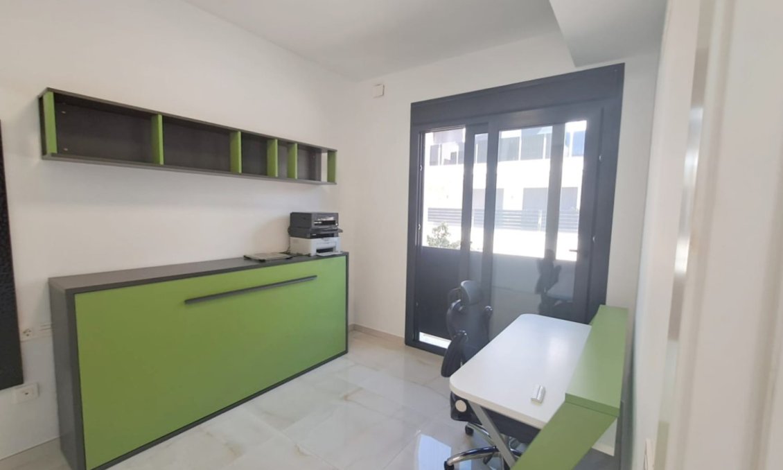 Resale - Town House -
Orihuela Costa - Costa Blanca