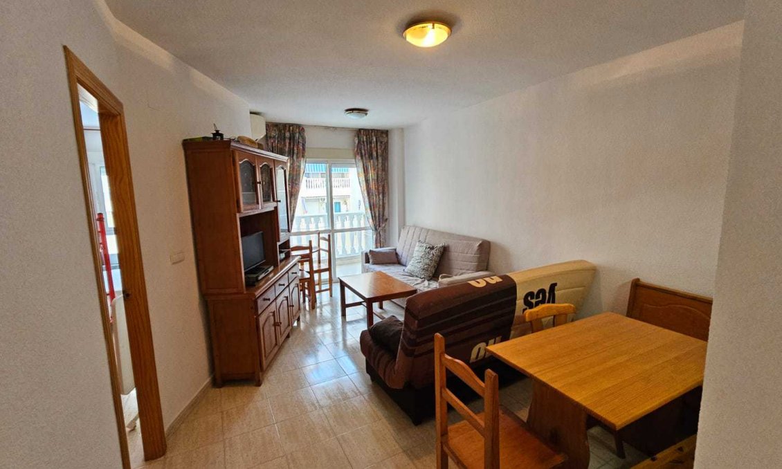 Resale - Apartment -
Torrevieja - Costa Blanca