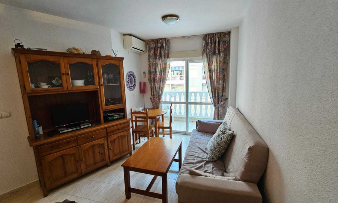 Resale - Apartment -
Torrevieja - Costa Blanca