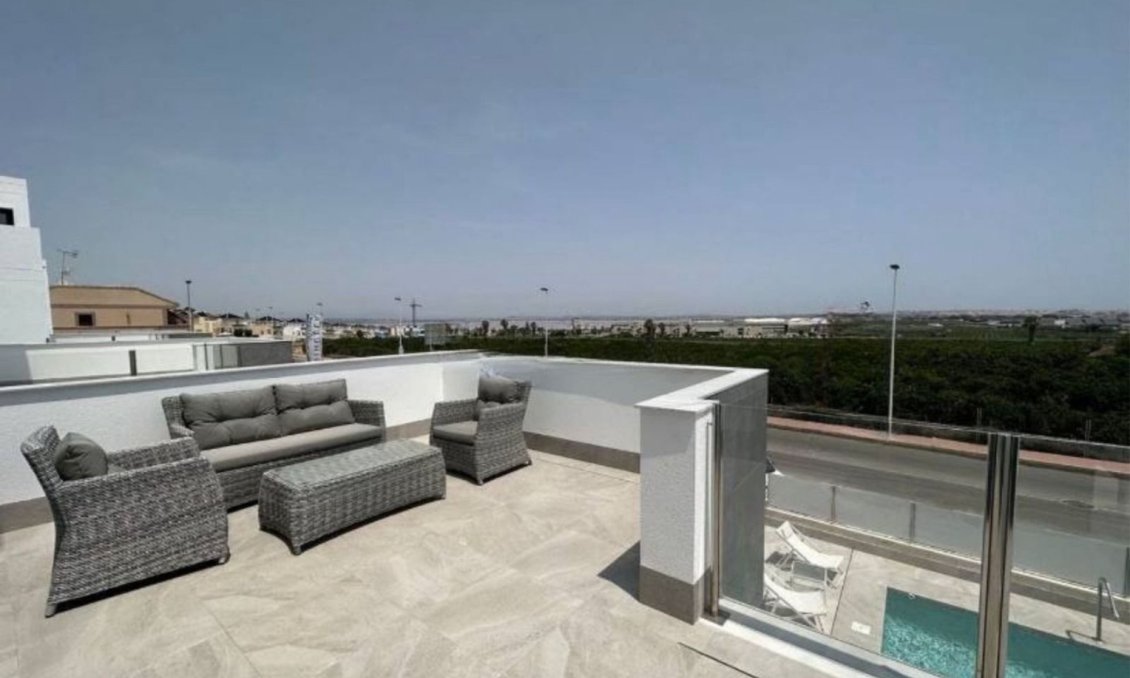 Resale - Town House -
Torrevieja - Costa Blanca