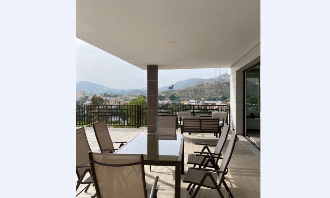 Wiederverkauf - Town House -
El Campello - Costa Blanca