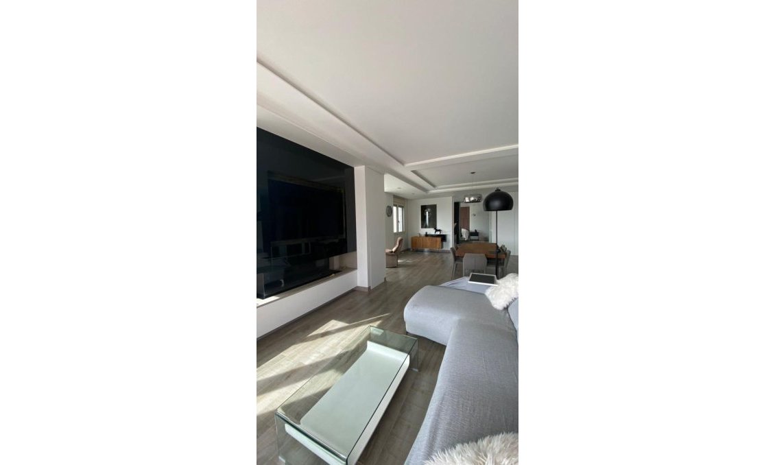 Wiederverkauf - Town House -
El Campello - Costa Blanca