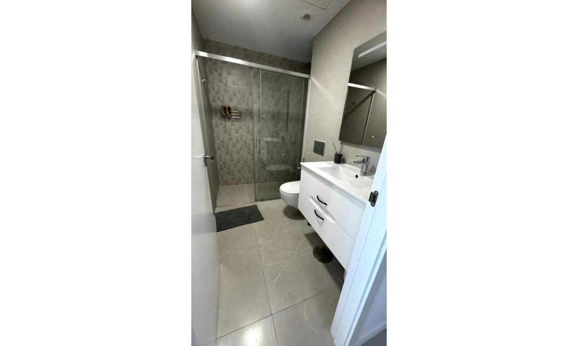 Revânzare - Apartament -
Benidorm - Costa Blanca