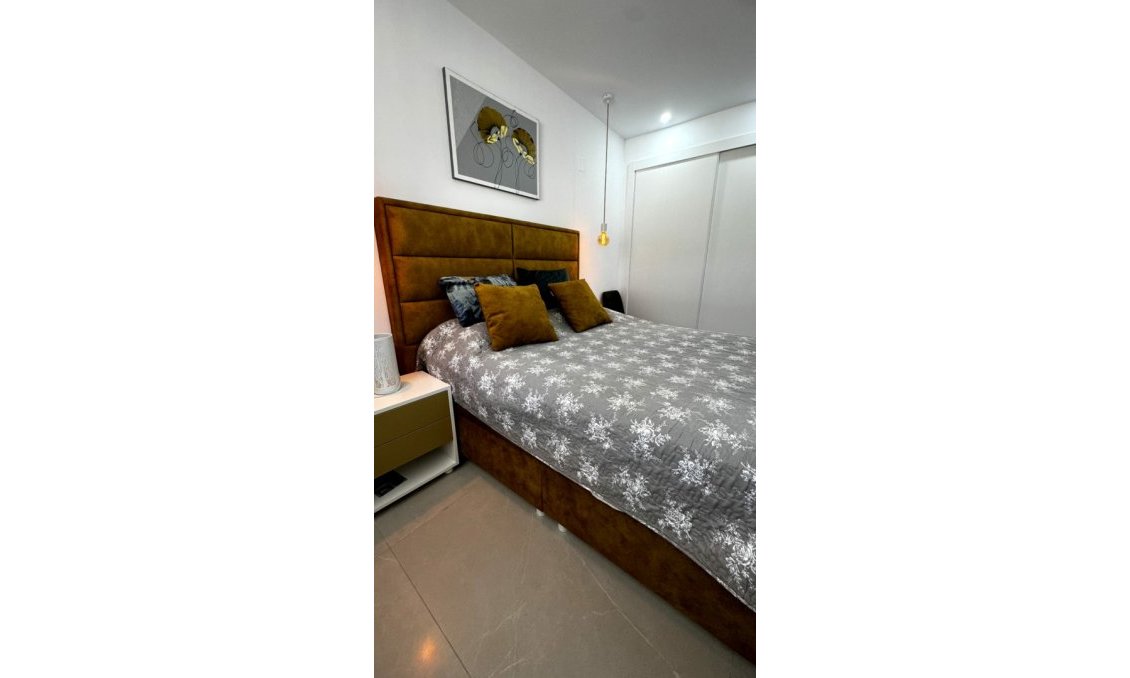 Revânzare - Apartament -
Benidorm - Costa Blanca