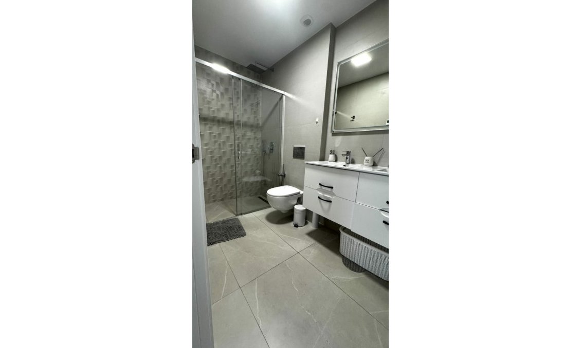 Revânzare - Apartament -
Benidorm - Costa Blanca