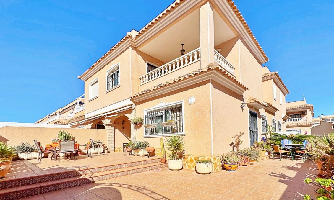 Revente - Town House -
Orihuela Costa - Costa Blanca