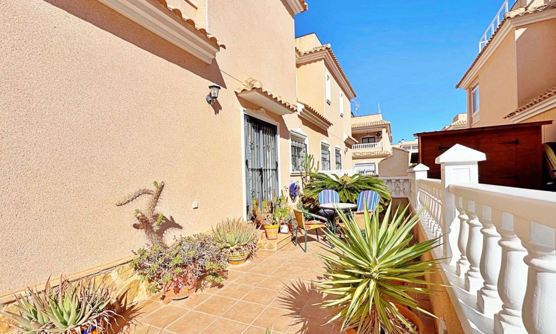 Revente - Town House -
Orihuela Costa - Costa Blanca