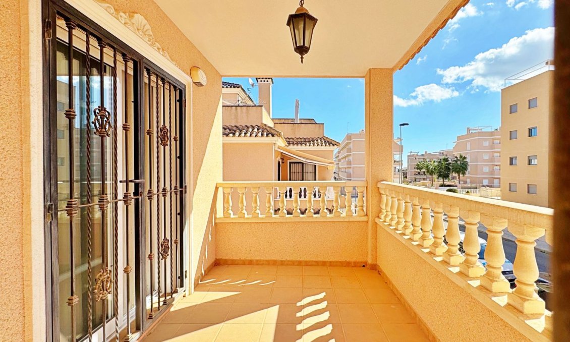 Revente - Town House -
Orihuela Costa - Costa Blanca