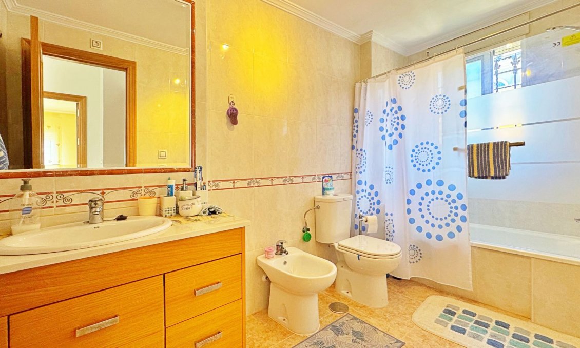 Revente - Town House -
Orihuela Costa - Costa Blanca