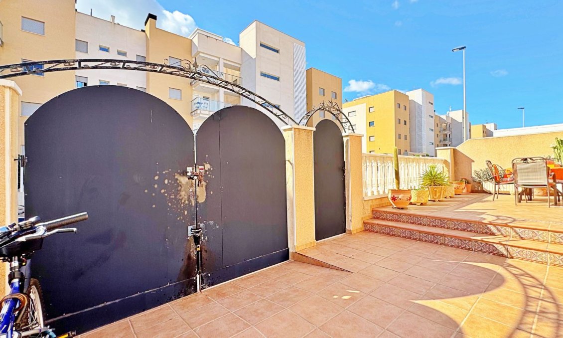 Revente - Town House -
Orihuela Costa - Costa Blanca