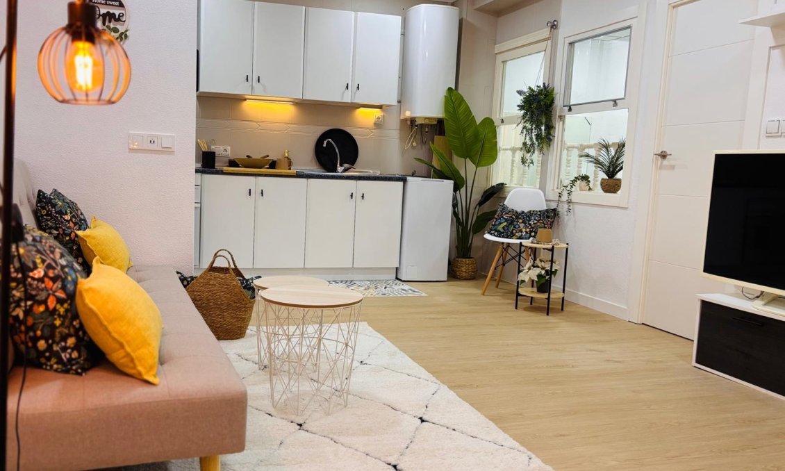 Resale - Apartment -
Torrevieja - Costa Blanca