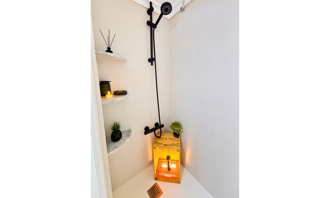 Resale - Apartment -
Torrevieja - Costa Blanca