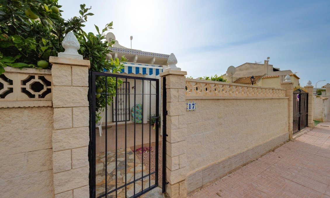 Wiederverkauf - Villa -
Orihuela Costa - La Florida