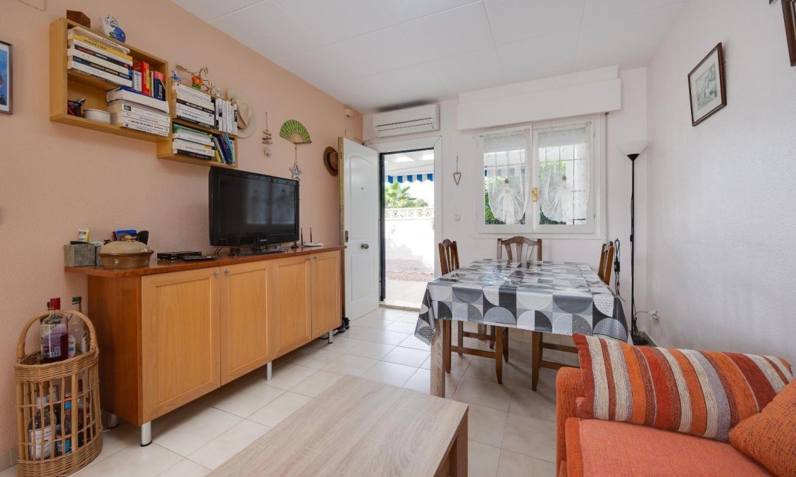 Wiederverkauf - Villa -
Orihuela Costa - La Florida