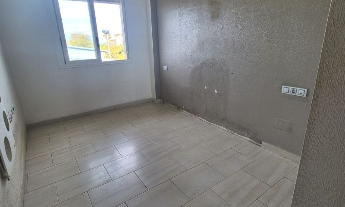 Revente - Appartement -
Torrevieja - Costa Blanca