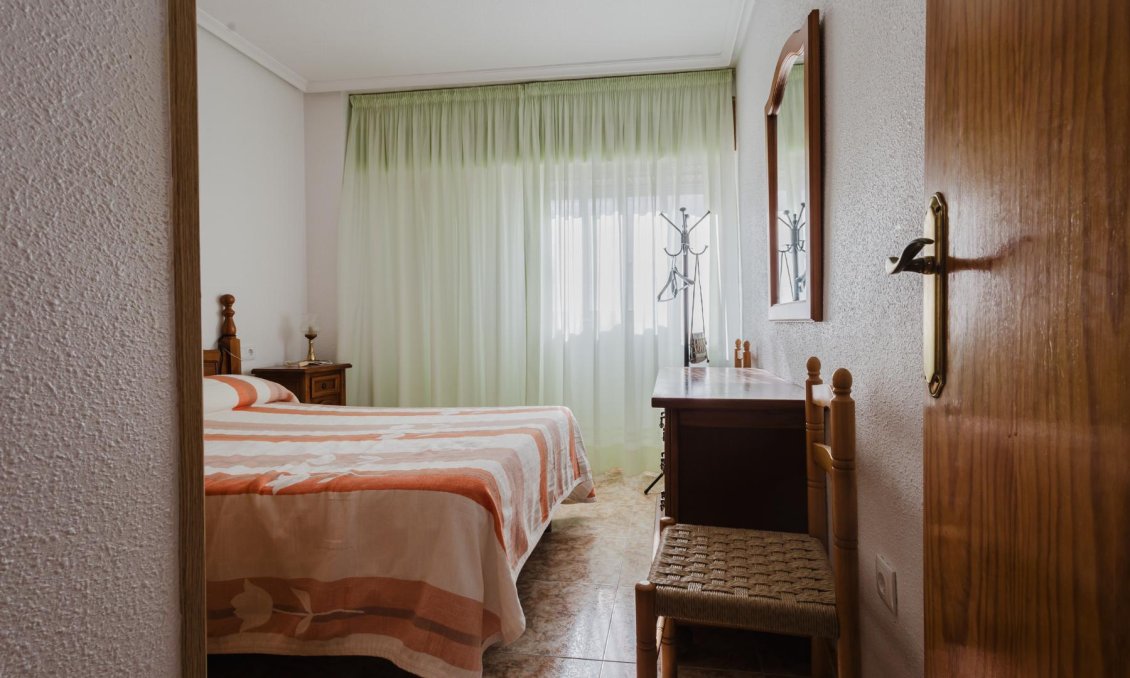 Resale - Apartment -
Torrevieja - Costa Blanca