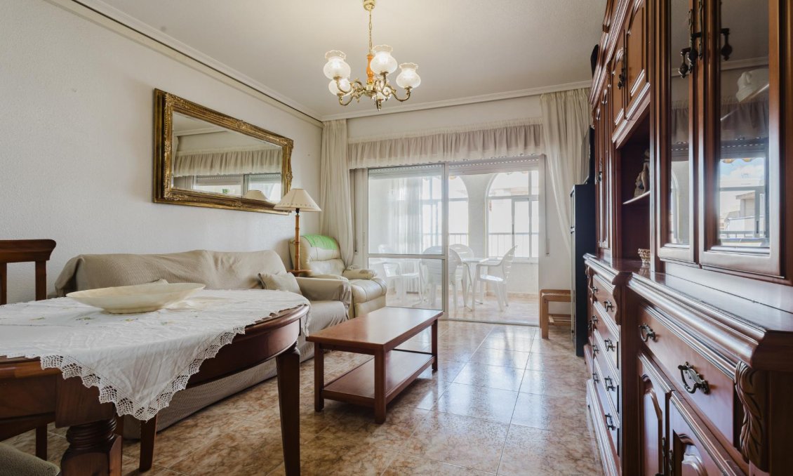 Resale - Apartment -
Torrevieja - Costa Blanca