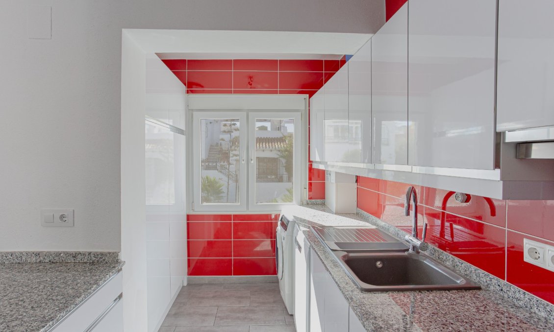 Revânzare - Vilă -
Orihuela Costa - Costa Blanca