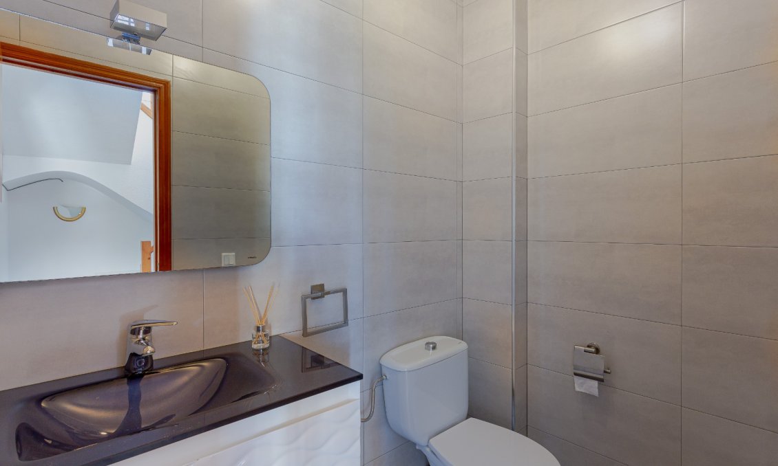 Revânzare - Vilă -
Orihuela Costa - Costa Blanca