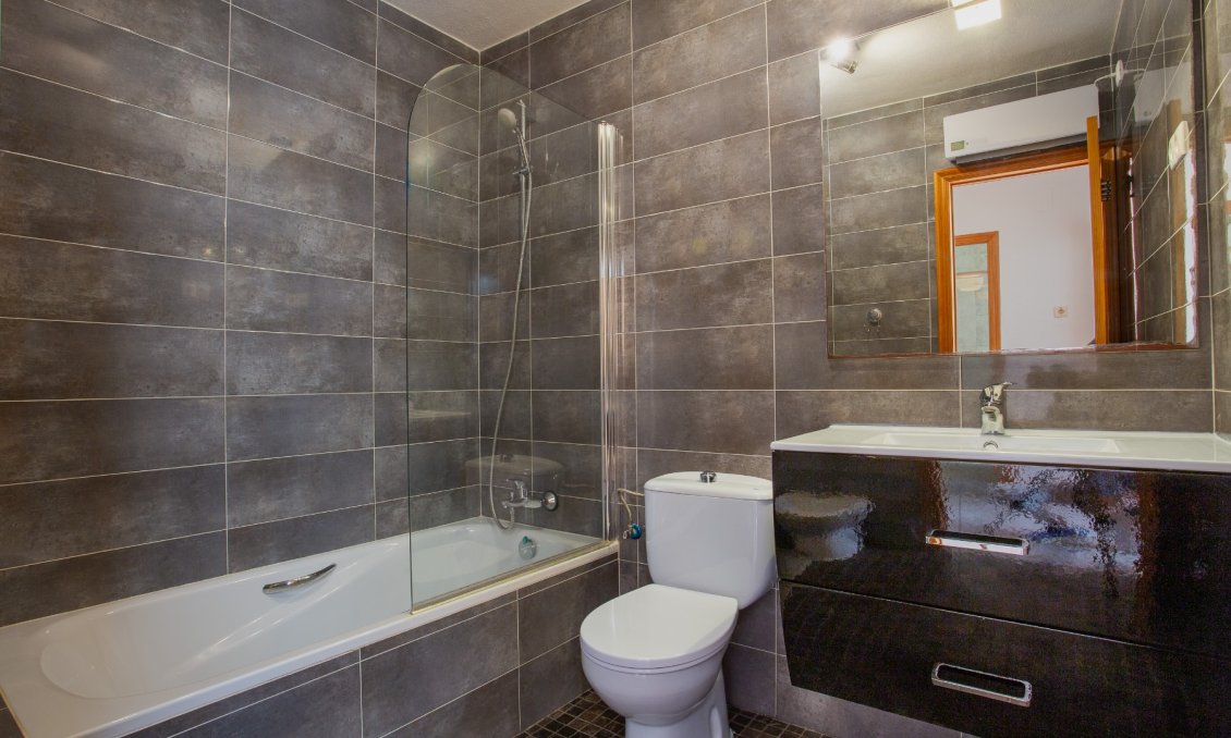 Revânzare - Vilă -
Orihuela Costa - Costa Blanca