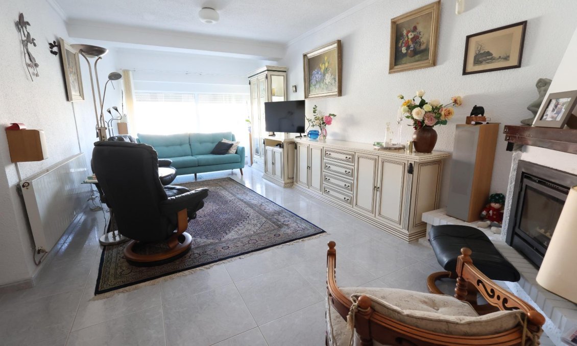 Wiederverkauf - Town House -
Torrevieja - Costa Blanca