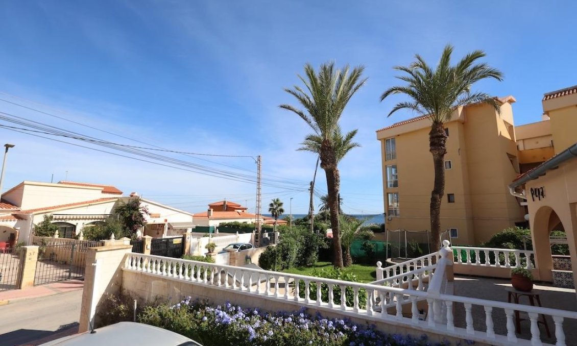 Wiederverkauf - Town House -
Torrevieja - Costa Blanca