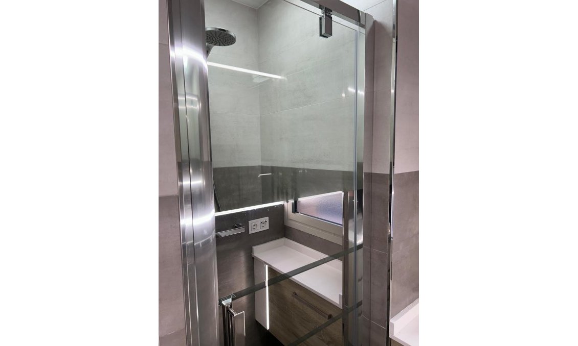 Resale - Apartment -
Torrevieja - Nueva Torrevieja