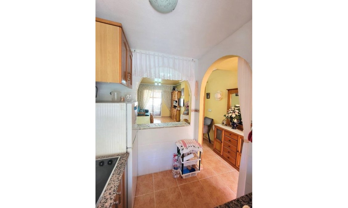 Resale - Apartment -
Torrevieja - Nueva Torrevieja