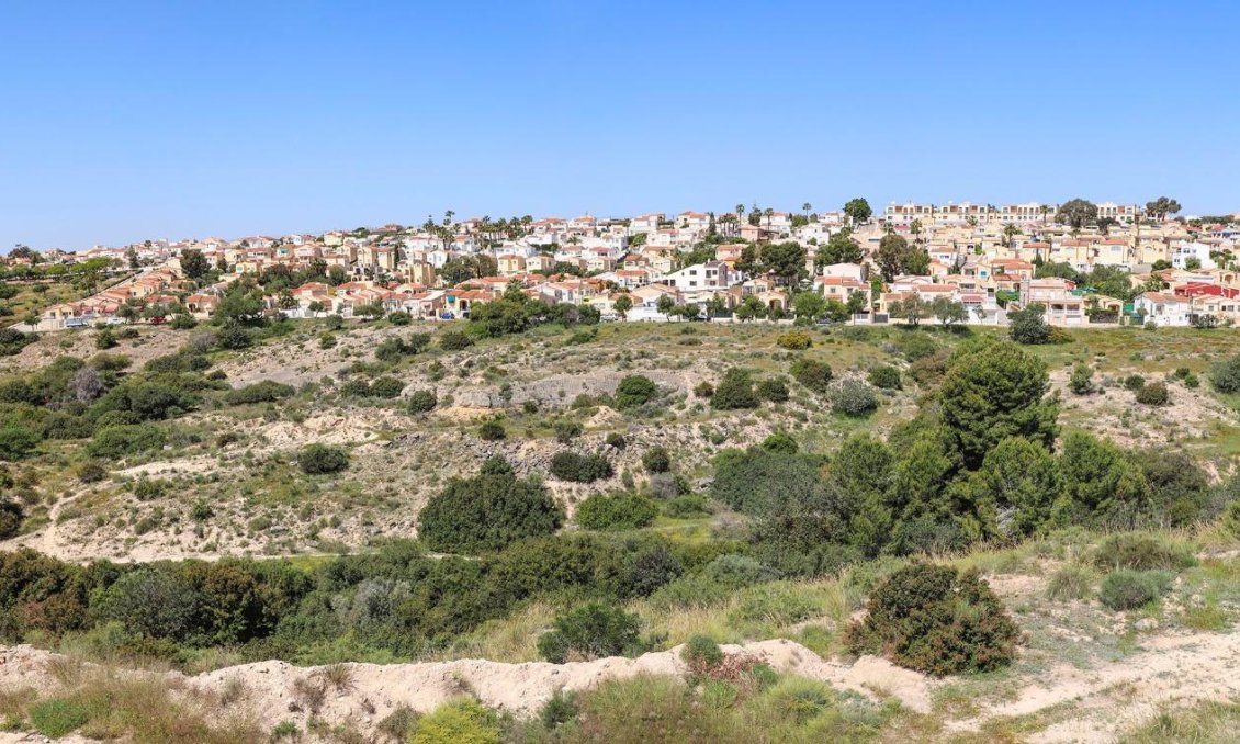 Neue Gebäude - Villa -
San Fulgencio - La Escuera