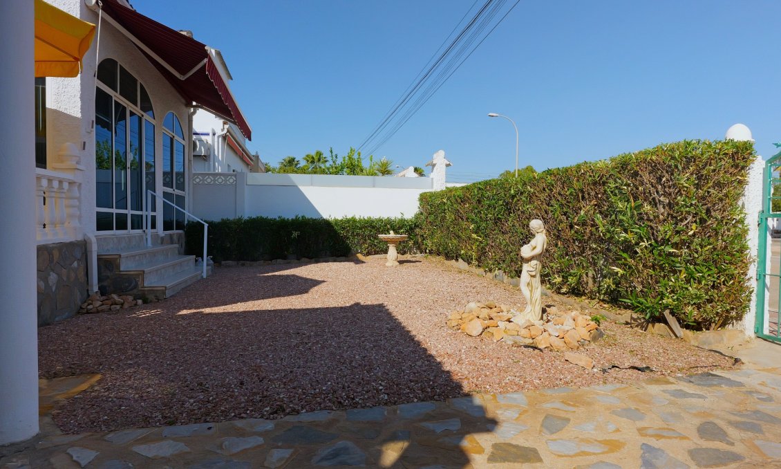 Revente - Villa -
Torrevieja - Costa Blanca