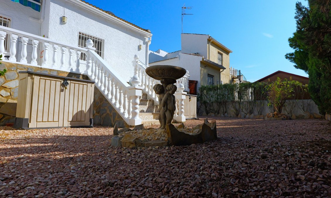 Revente - Villa -
Torrevieja - Costa Blanca