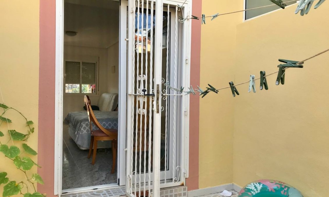 Resale - Town House -
Villamartin - Costa Blanca