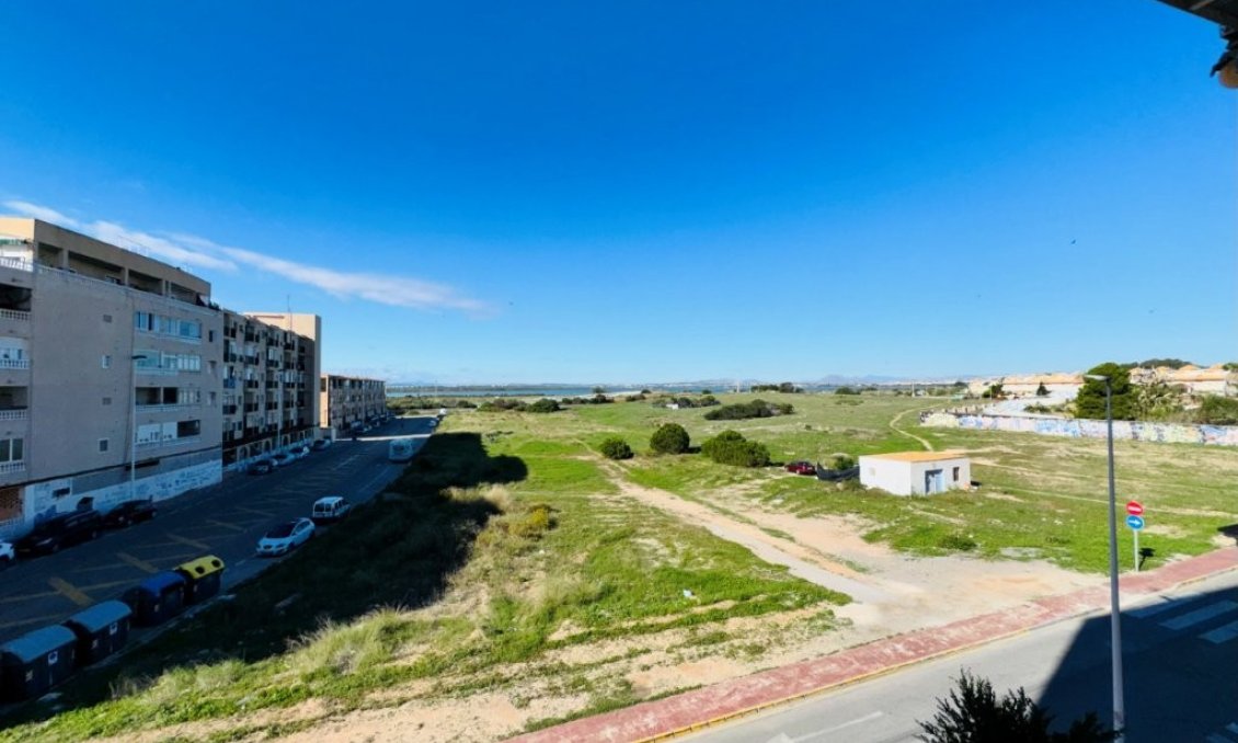 Resale - Apartment -
La Mata - Costa Blanca