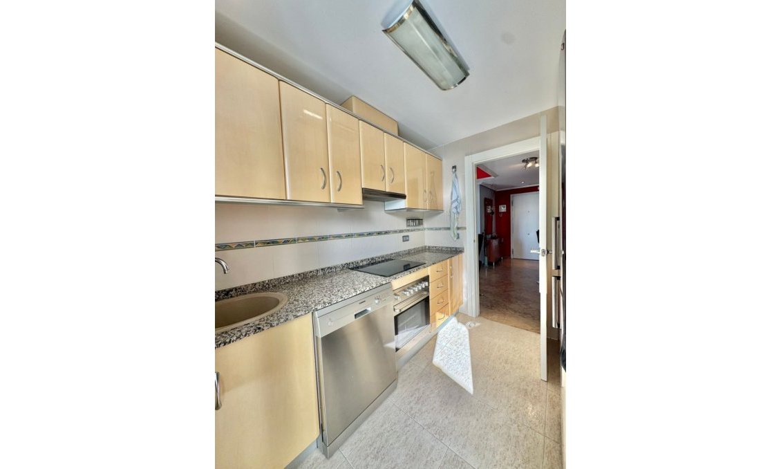 Resale - Apartment -
Benidorm - Costa Blanca