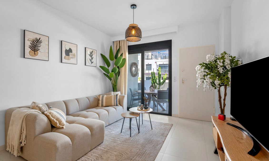 Wiederverkauf - Wohnung -
San Miguel de Salinas - Inland